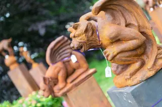 Waterspuwer standbeelden